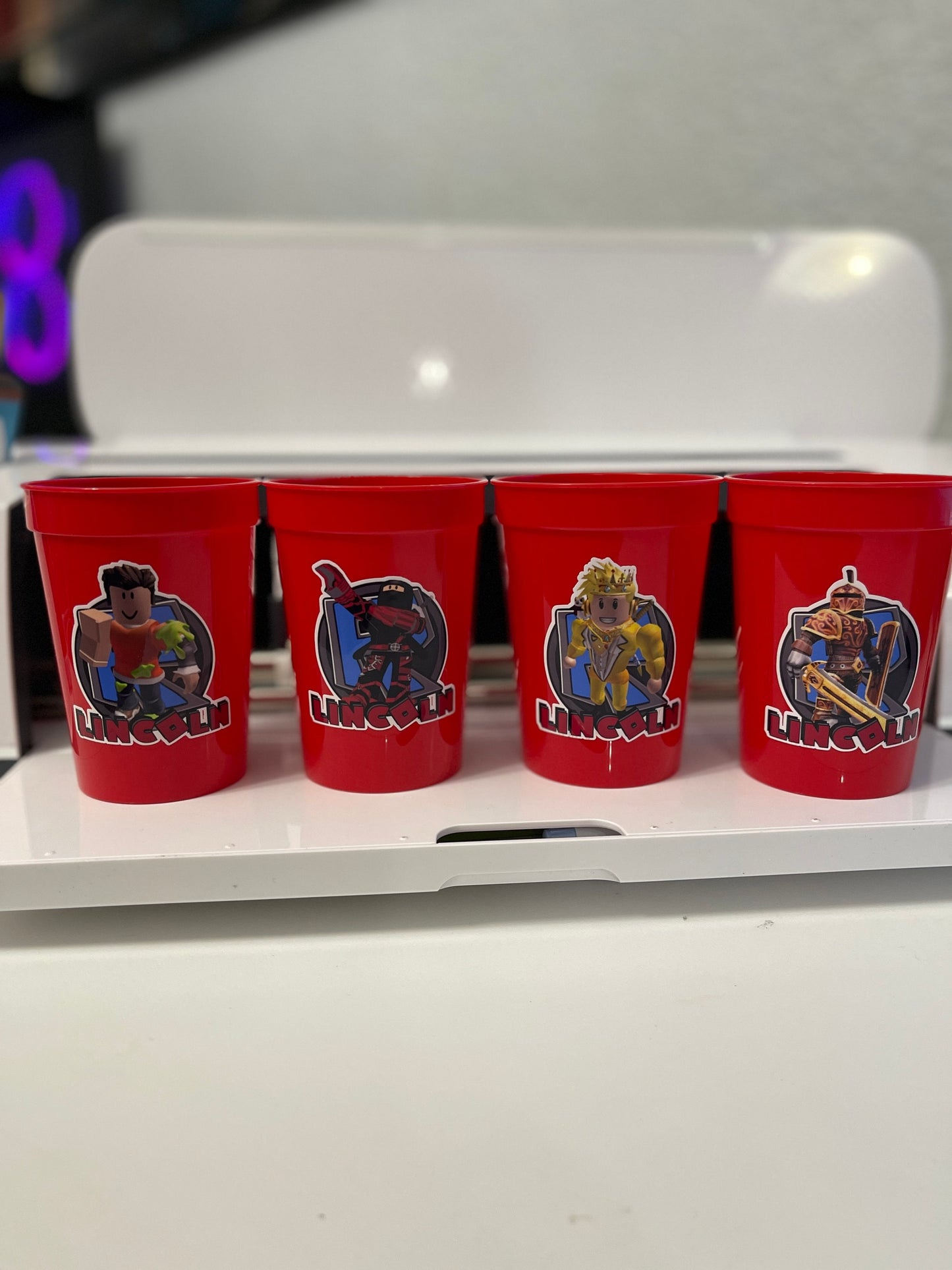 Red Plastic Stadium Cup for Gamers Boys (pack of 8)