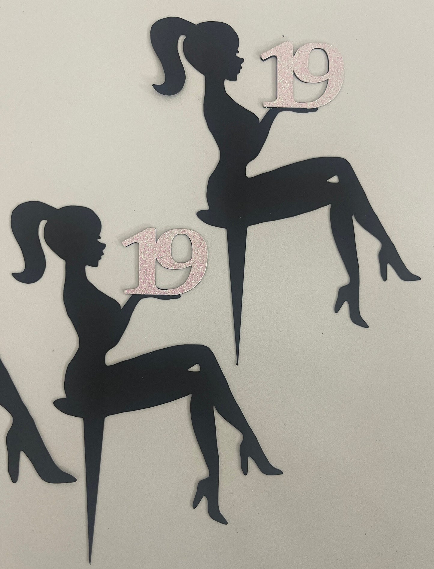 Sitting girl cake silhouette, girl silhouette, black cake topper, glamour girl, girl birthday decor, silhouette topper